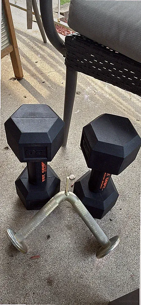 20 lb Hex Dumbbells Pair Cast Iron Fixed Weight Set with fat gripz and v bar