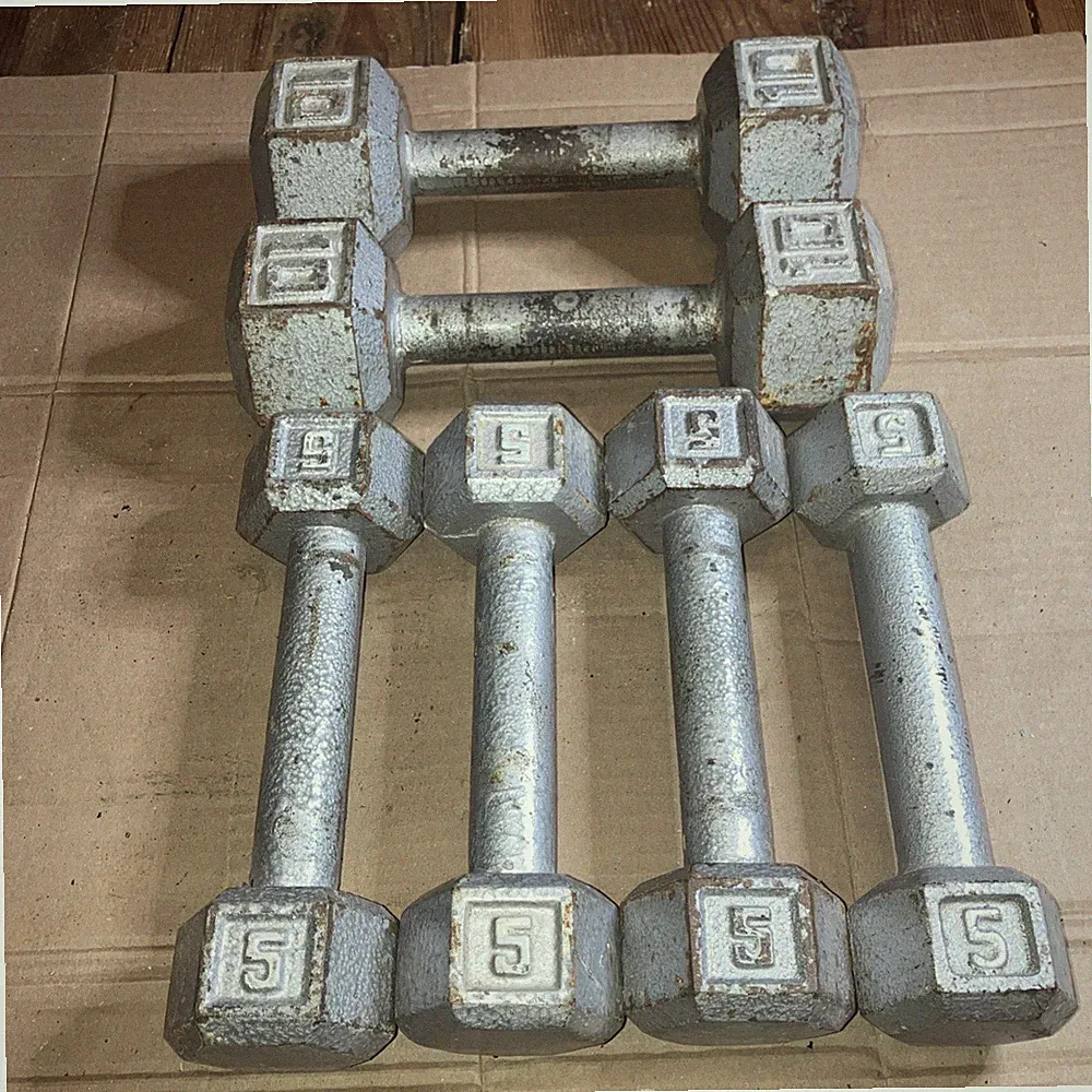 6 Cast Iron Hexagon Dumbbells 2 10lb And 4 5lb. 40lb Total