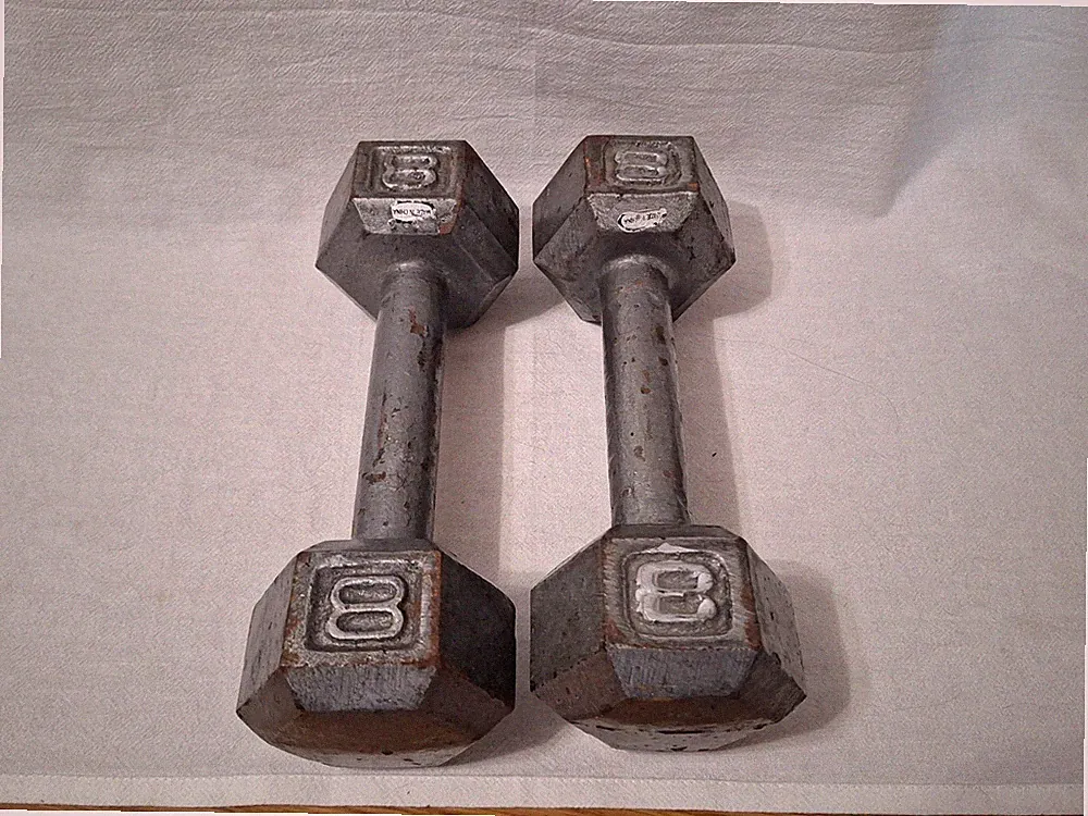 8 lb DUMBBELLS PAIR Cast IRON Steel HEX DUMBBELLS Hand WEIGHTS 16 LBS TOTAL Used