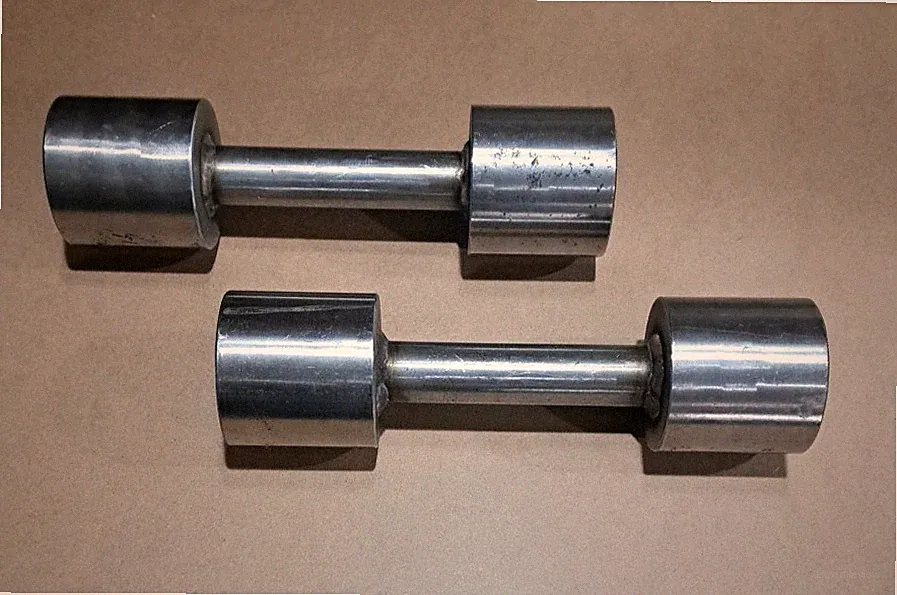 A Pair Of Stainless Steel 7.5 Pound Dumb Bells Pre-owned Hand Made