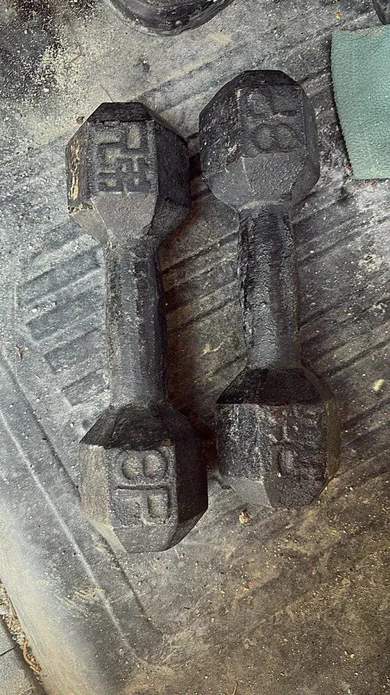 Antique Hex 8 Pound Dumbbell Pair- 16lbs total. Symbol