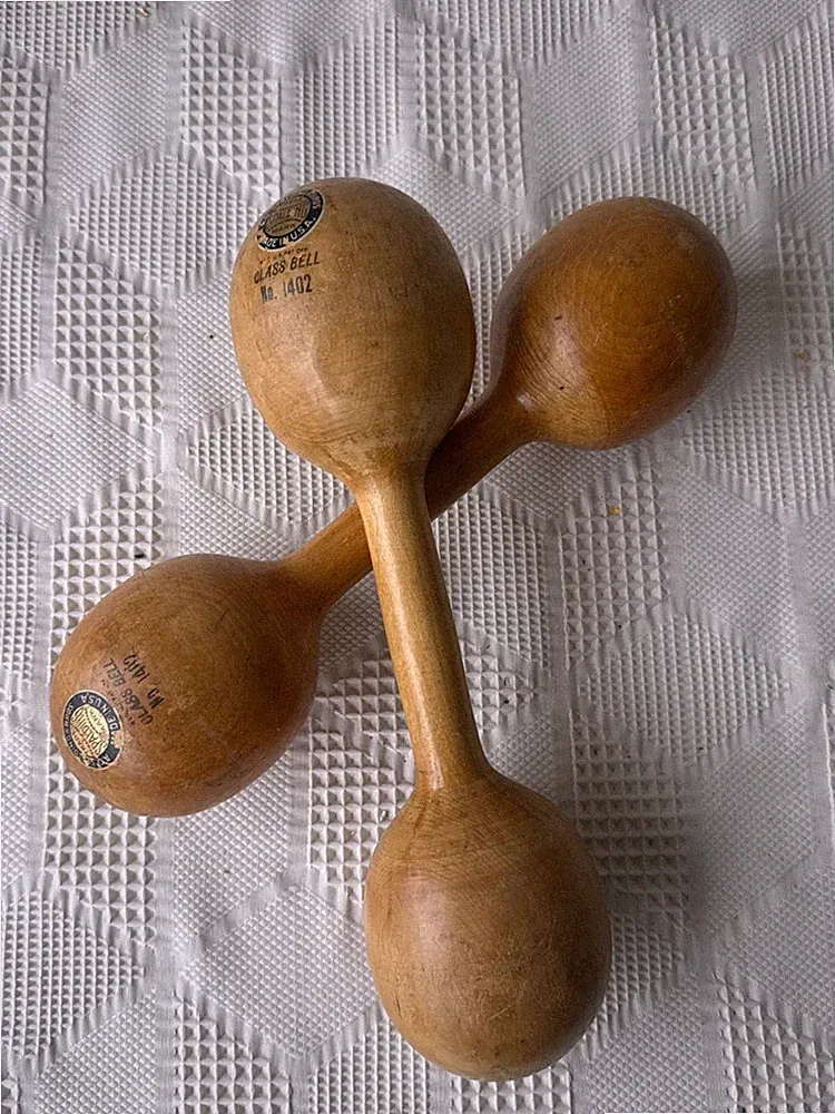 Antique Spalding Wooden Dumbbells No 1402 Pair Classic Fitness Collectible USA