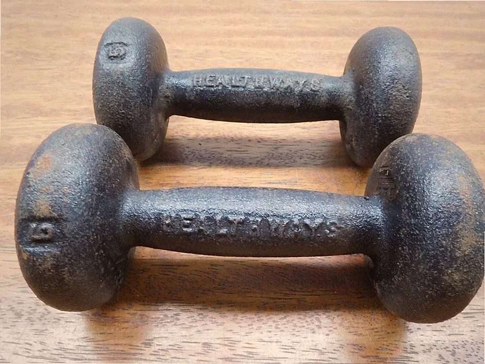 Awesome 2 Antique Cast Iron Healthways 5 Pound Barbells, Dumbells, Weights