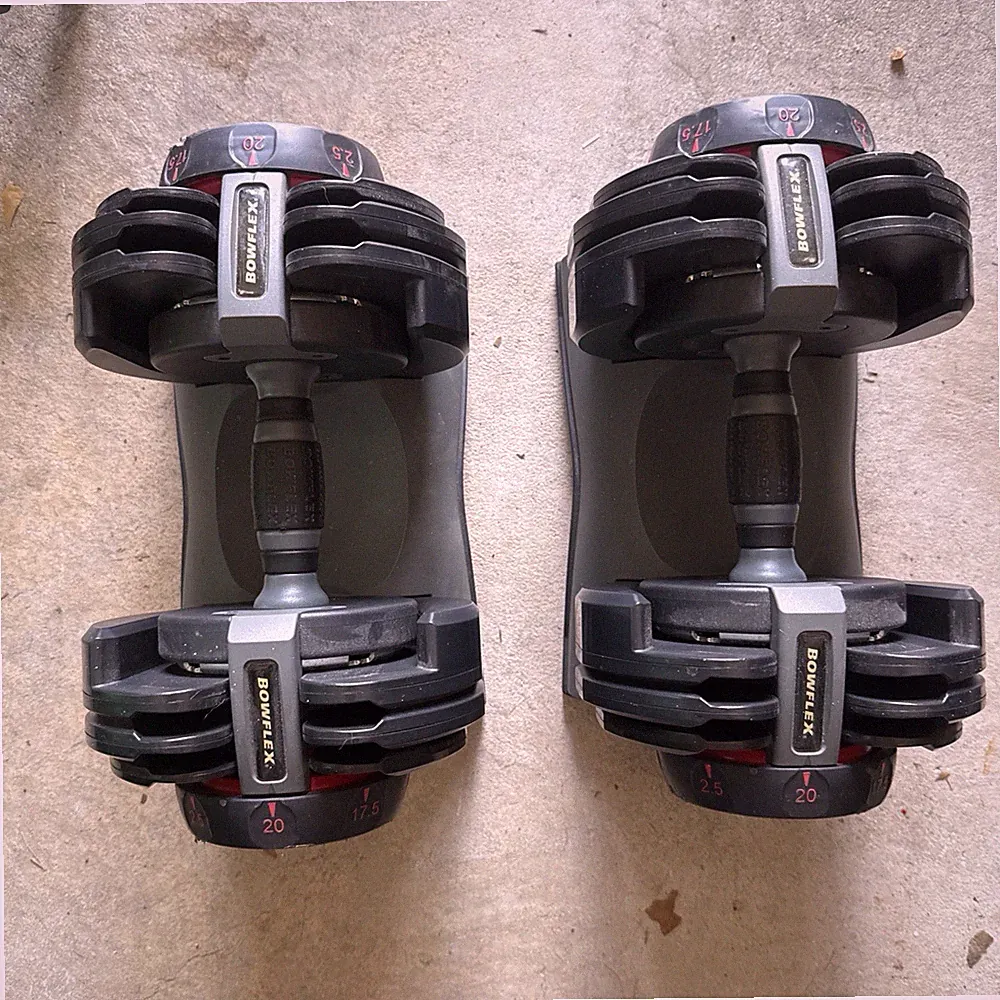 Bow flex Adjustable Dumbbells 20 Lbs Each