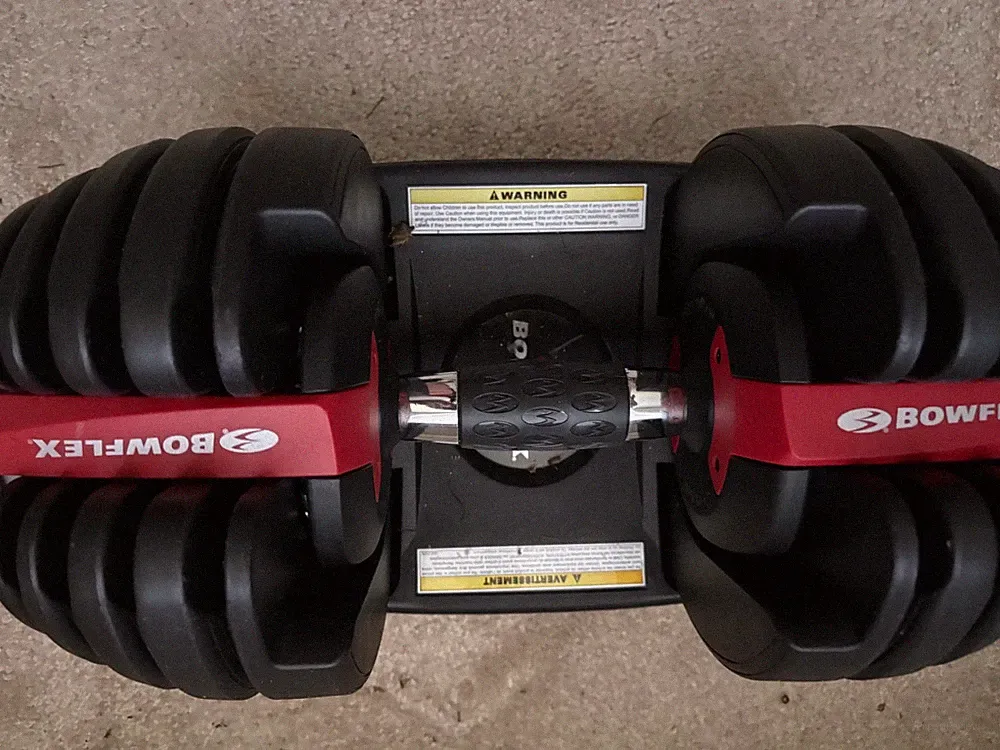 bowflex adjustable dumbells