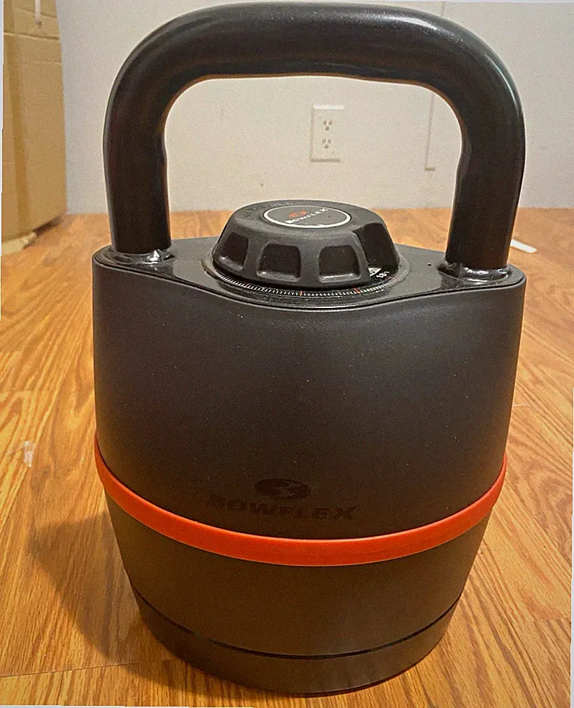 Bowflex SelectTech 840 Adjustable Kettlebell 40 lb Black/Orange w/ Base