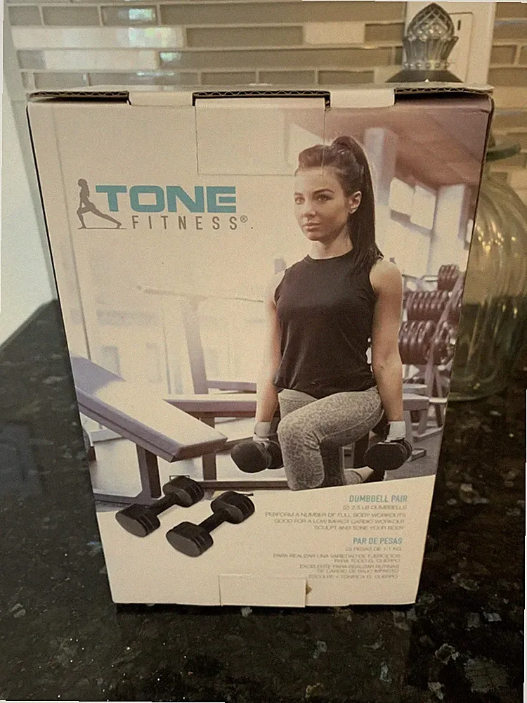 BRAND NEW IN BOX TONE FITNESS 5 POUND DUMBELL SET 2 2.5 POUND BLACK