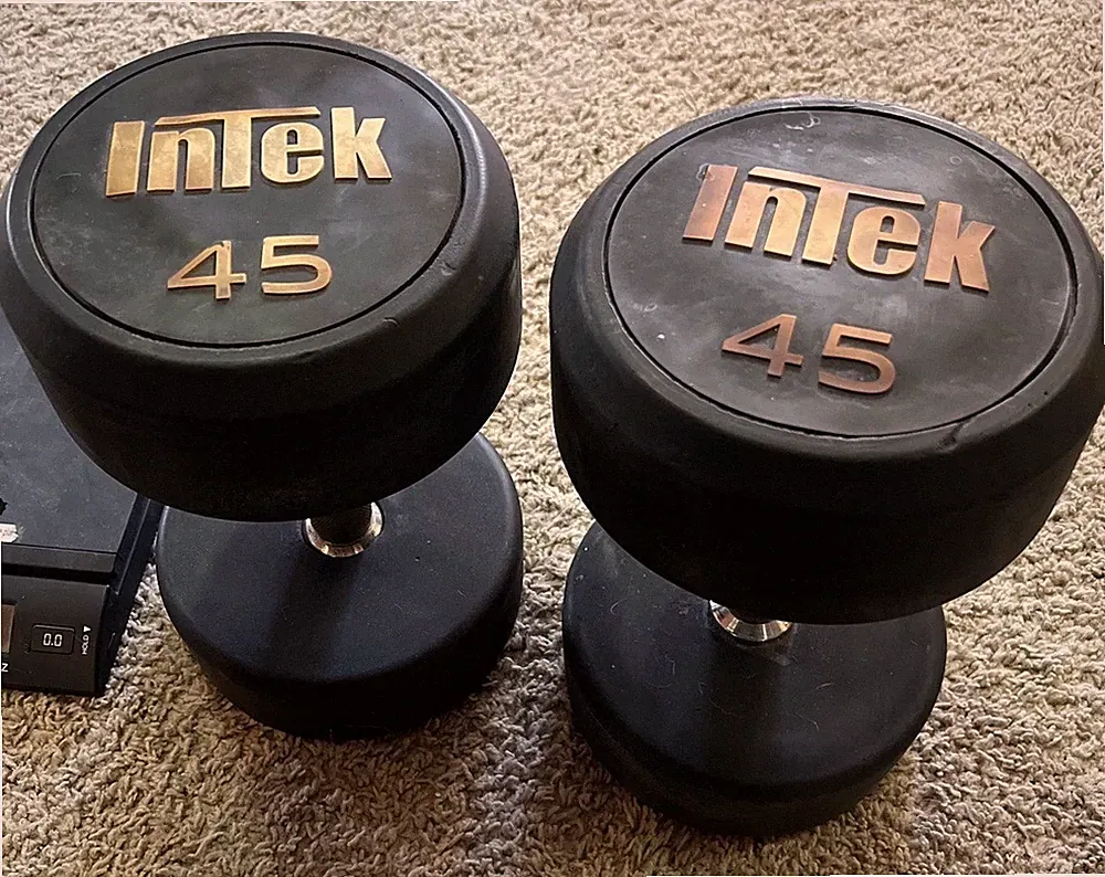 Intek 45 lb Pair Of Urethane Professional Commercial Dumbbells (90 lbs Total)