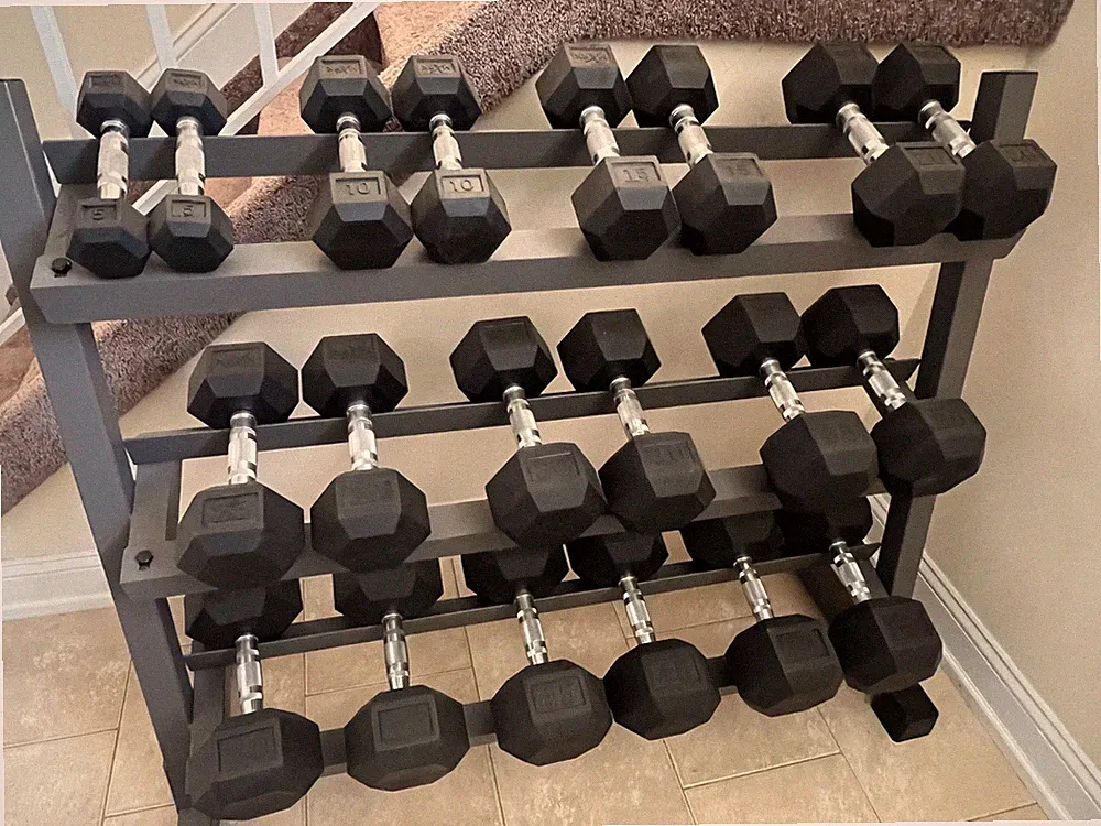 New rubber dumbell set with rack (assembled)