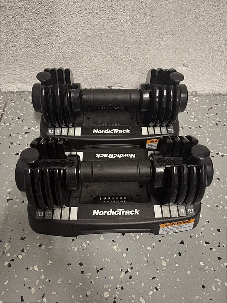 NordicTrack NTSAW2520 Adjustable Weight Dumbbell Set