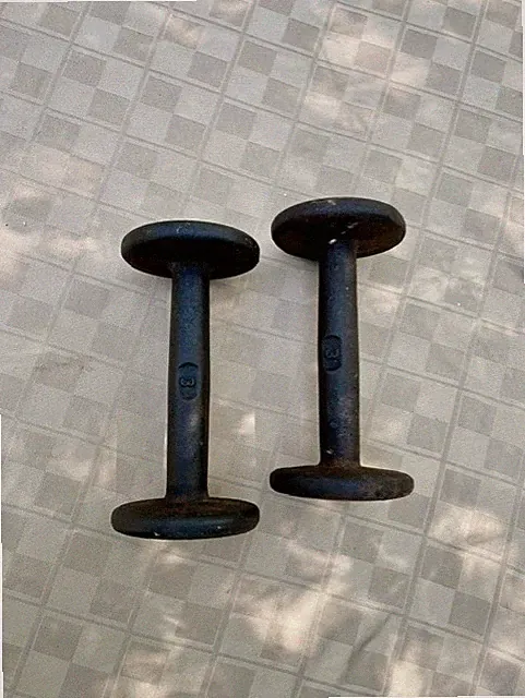 Old Set of 3 lb Cast Iron "Bun Head" Dumbbells Weights