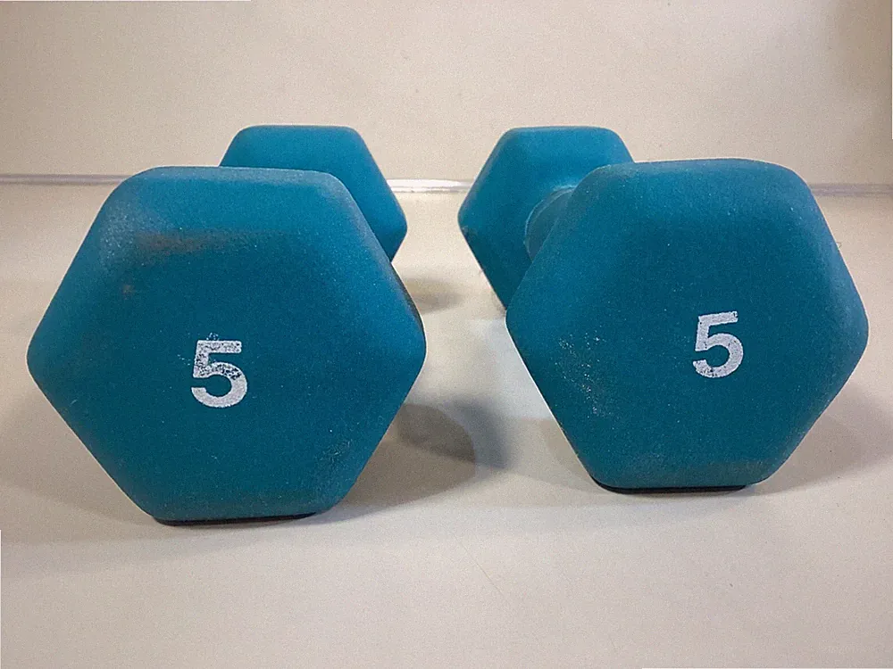 Pair of 5 lb Green Neoprene Dumbbells Unbranded Total 10 lbs Good Used Condition
