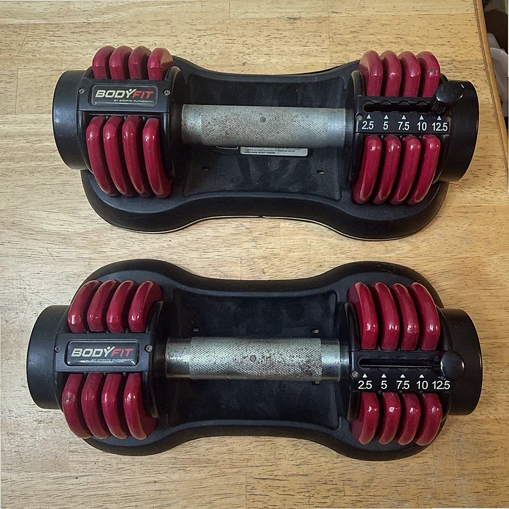 Set Of 2 Body Fit By Sports Authority 2.5-12.5 Pound Adjustable Dumbell
