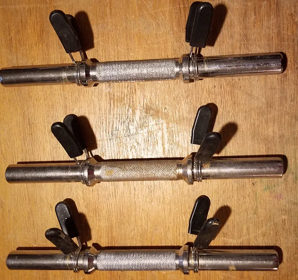 Set Of 3 Dumbell Bars With Clips