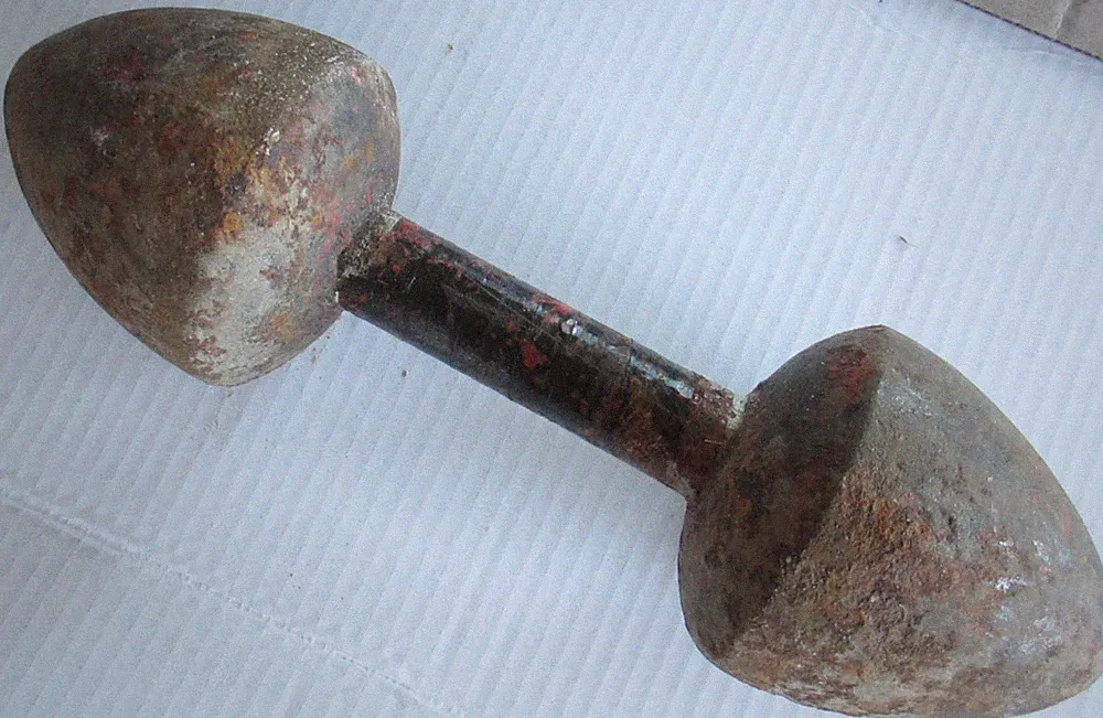 Vintage 13 lb 11 oz / 6.2 kg Dumbbell Cast Iron Weight Dumbell A14