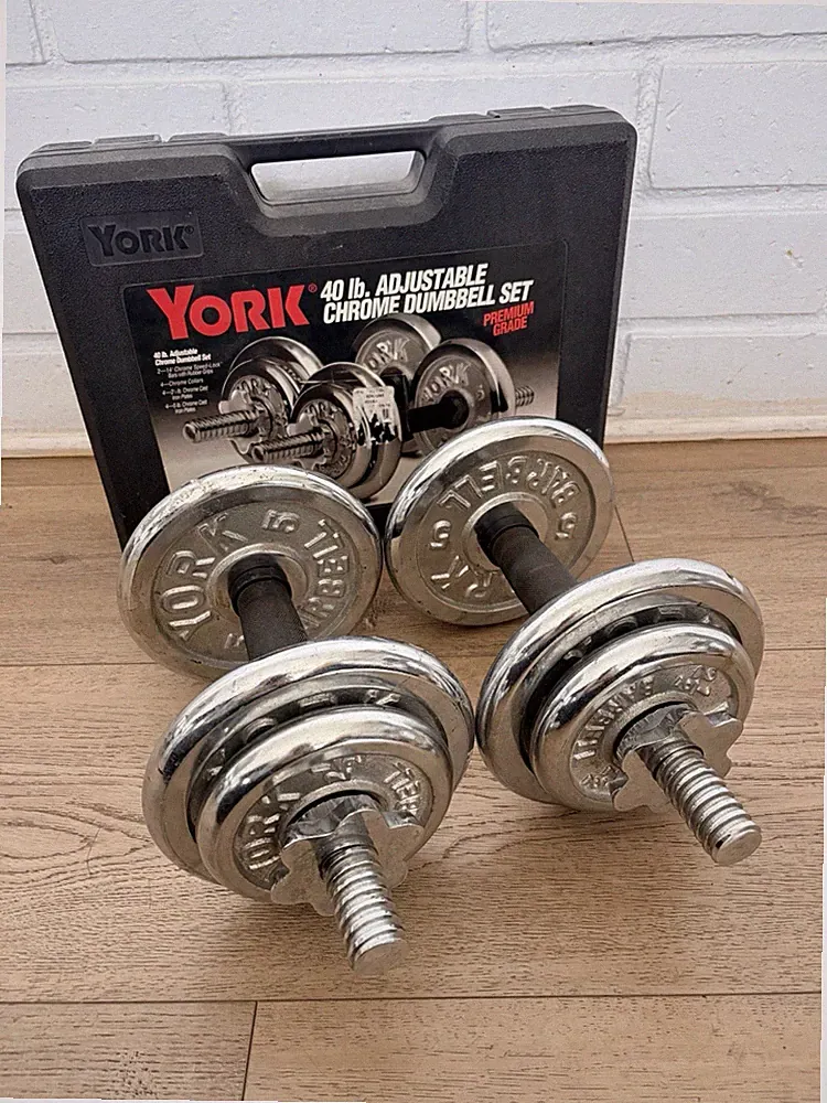 York 40lb Adjustable Chrome Dumbbell Set in Carrying Case 140143
